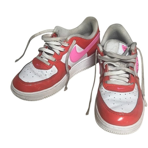 Nike Air Force 1 pink and red Valentine’s Day size 3 - Picture 12 of 13